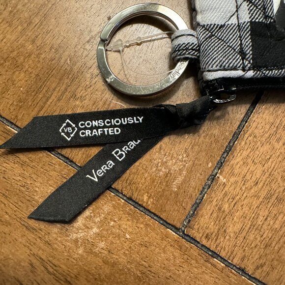 Vera Bradley Kingbird Plaid Cotton Zip ID Case Women Coin & Card Cases - Picture 2 of 5